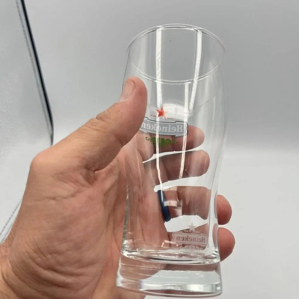 Heineken Red Star Logo .25L Beer Glass Gorgeous Twelve Oz Glass